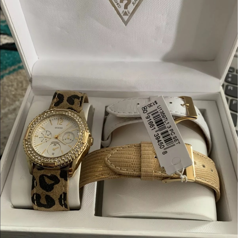 GUESS watch set leopard white beige rhinestone